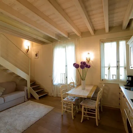 Garda San Vigilio Golf Apartament *